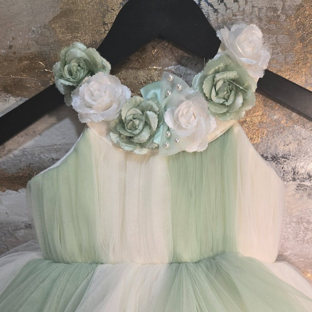 “The Forestlight Gown” (Fairy Green Tulle with Vanilla Stripes)size 3T or 4T, NW